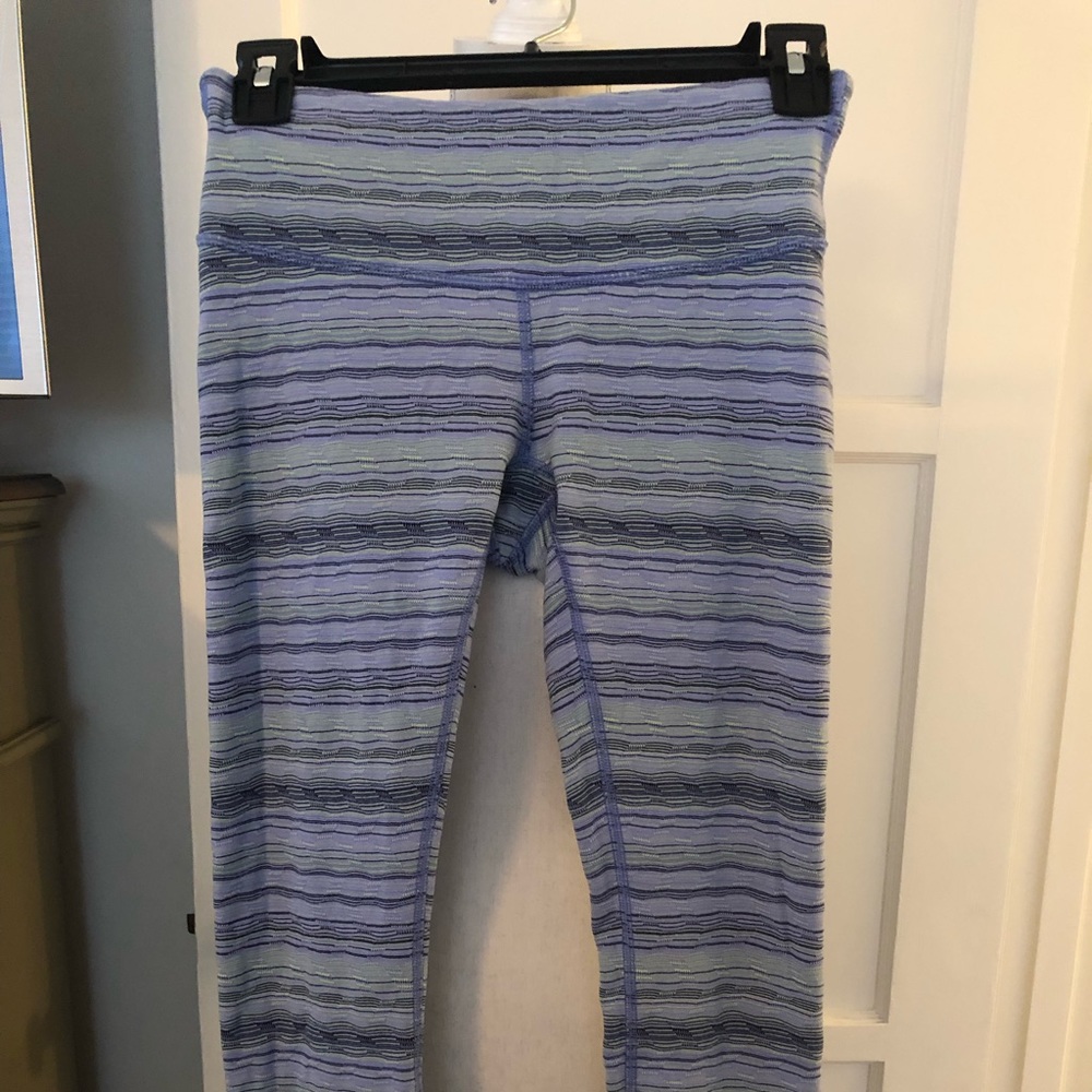 Lululemon cropped leggings